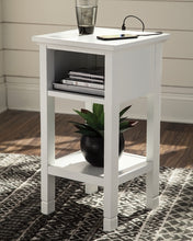 Load image into Gallery viewer, Marnville Accent Table
