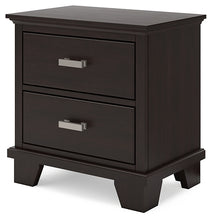 Load image into Gallery viewer, Covetown Twin Panel Bed with Mirrored Dresser, Chest and 2 Nightstands
