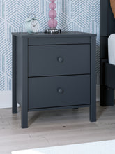 Load image into Gallery viewer, Simmenfort Full Platform Bed with Dresser, Chest and Nightstand
