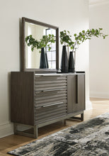 Load image into Gallery viewer, Arkenton Queen Panel Bed with Mirrored Dresser and 2 Nightstands
