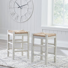 Load image into Gallery viewer, Mirimyn Stool (2/CN)
