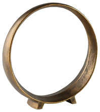 Load image into Gallery viewer, Ryandale Sculpture
