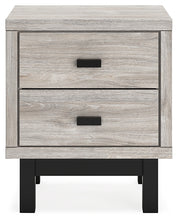Load image into Gallery viewer, Vessalli King Panel Bed with Mirrored Dresser, Chest and 2 Nightstands
